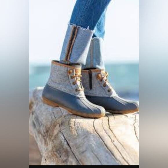 Sperry Women's Saltwater Wool Embossed Duck Boots Size 5.5 NWOB - Picture 1 of 7